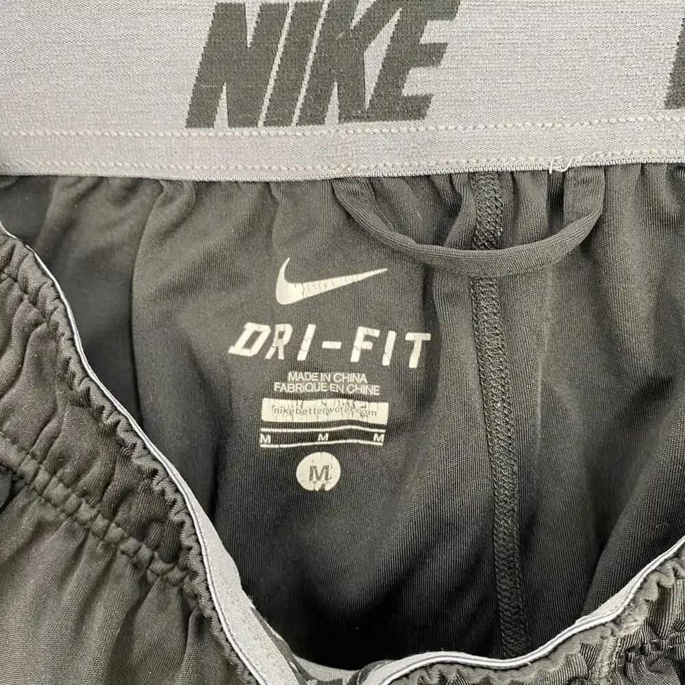 Nike Black Athletic Shorts | Size M